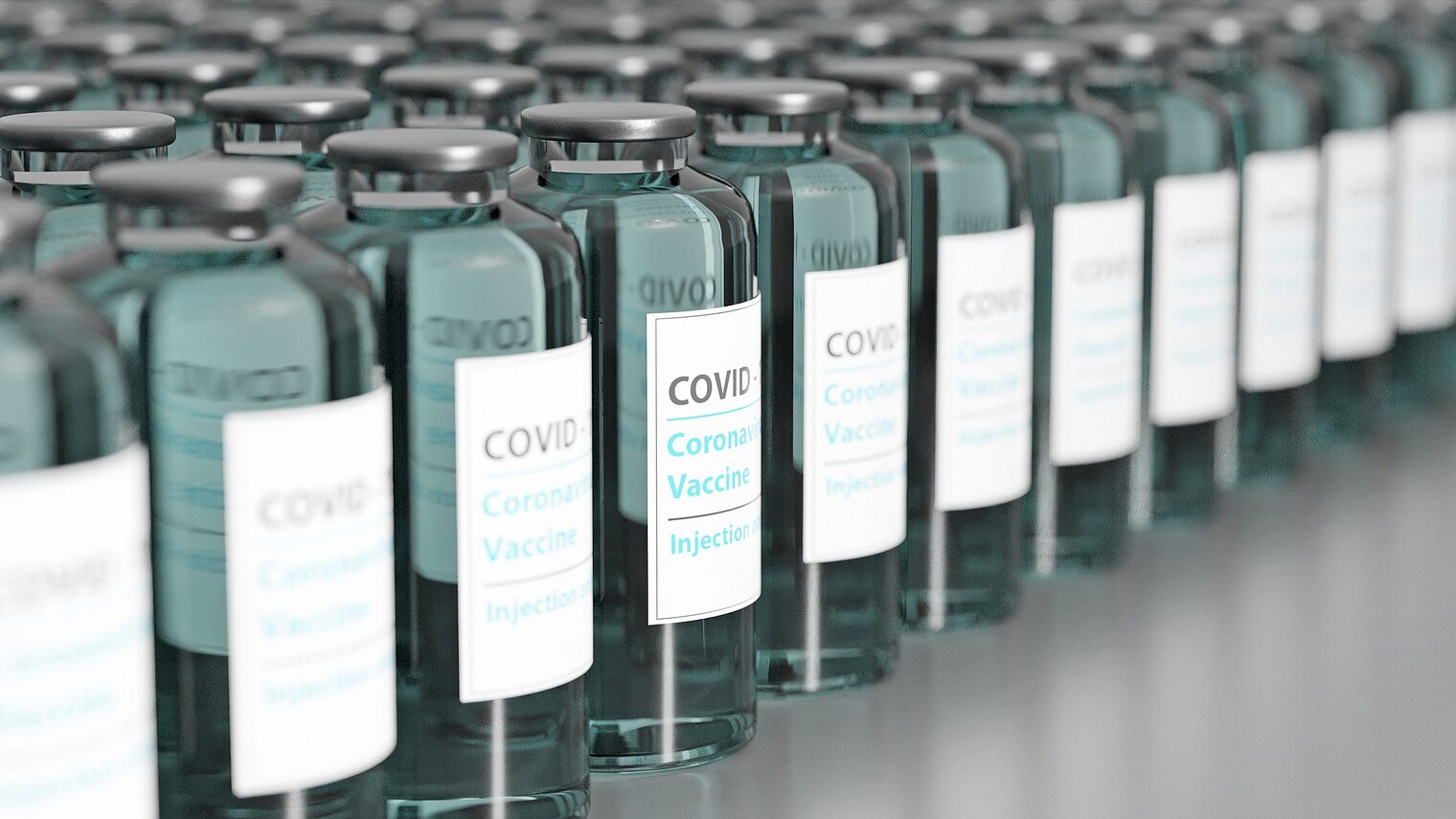 vaccine-5909944_1920